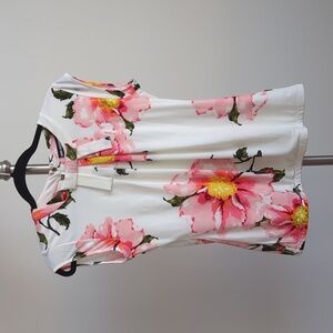 Karl Lagerfeld Top size XS Floral Print Pink my